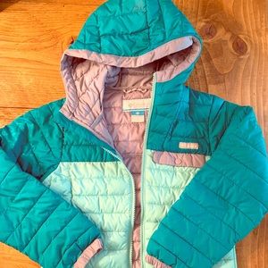 Girls Columbia light weight puffer coat size 8